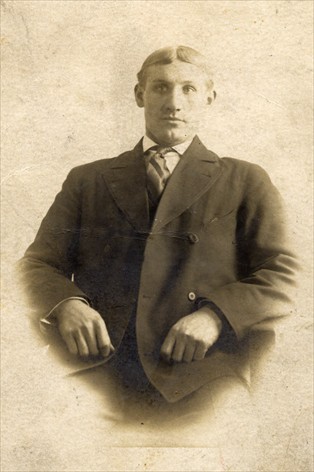 Frank Knoche in 1907